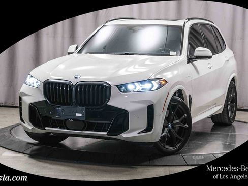 Used 2024 BMW X5 xDrive50e w/ M Sport Package AWD/4WD image 1