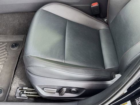 Used 2024 Toyota Prius Prime XSE image 20