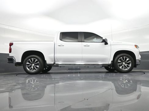 Used 2024 Chevrolet Silverado 1500 LT RWD image 28