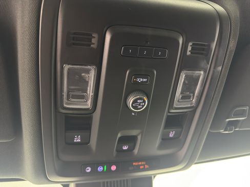 Used 2023 Chevrolet Tahoe RST AWD/4WD image 29