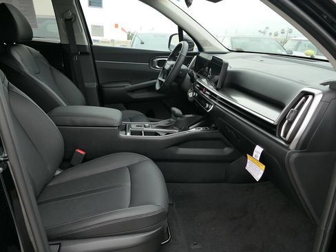 New 2026 Kia Sorento S FWD image 25