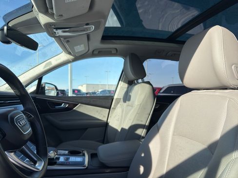 Used 2021 Audi Q7 3.0T Prestige w/ Prestige Package image 27