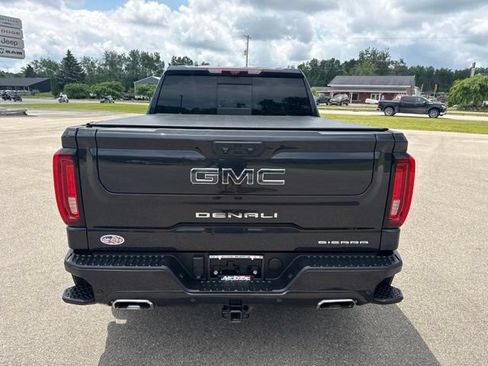 Used 2022 GMC Sierra 1500 Denali Ultimate AWD/4WD image 4