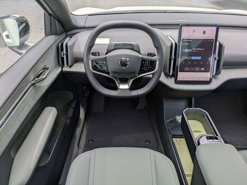 New 2026 Volvo EX30 Ultra w/ Protection Package Premier AWD/4WD image 19
