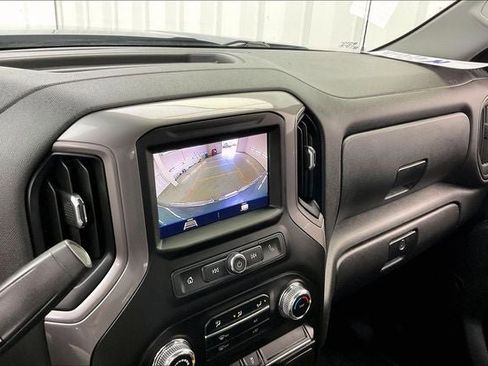 Used 2021 GMC Sierra 1500 4x4 Crew Cab w/ Sierra Value Package image 27
