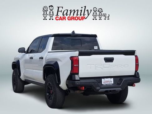 Used 2026 Toyota Tacoma TRD Pro AWD/4WD image 3