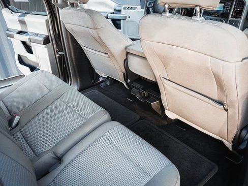 Used 2017 Ford F150 XLT image 32