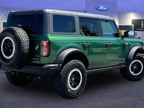 Used 2024 Ford Bronco Badlands w/ Sasquatch Package AWD/4WD image 5