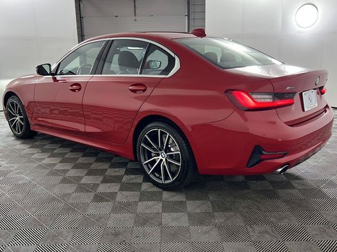 Used 2019 BMW 330i xDrive Sedan w/ Convenience Package AWD/4WD image 9
