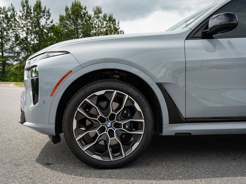 Used 2023 BMW X7 M60i w/ Executive Package AWD/4WD image 12