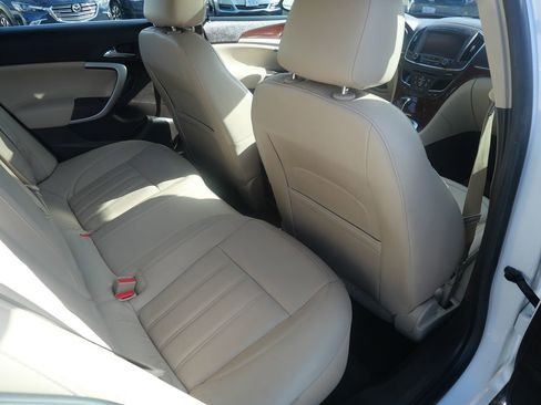 Used 2015 Buick Regal Premium image 26