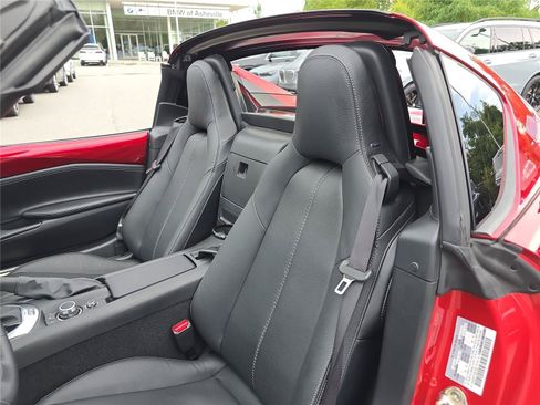 Used 2023 MAZDA MX-5 Miata Grand Touring w/ Weather Package RWD image 14