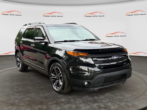 Used 2014 Ford Explorer Sport w/ Equipment Group 401A AWD/4WD image 5