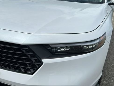 Used 2024 Honda Accord EX image 7