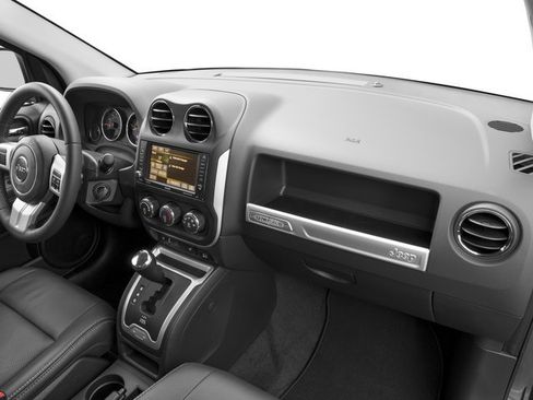 Used 2017 Jeep Compass Latitude AWD/4WD image 19