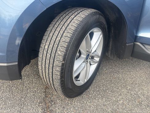 Used 2018 Ford Edge SEL w/ Class II Trailer Tow Package image 46