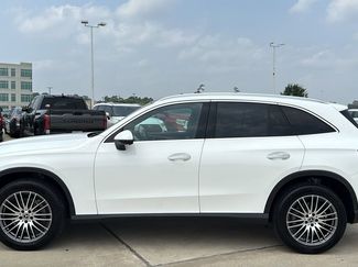 Used 2024 Mercedes-Benz GLC 300 4MATIC video 2
