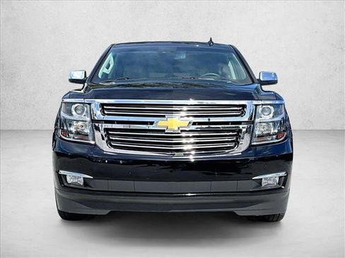 Used 2017 Chevrolet Tahoe Premier RWD image 3