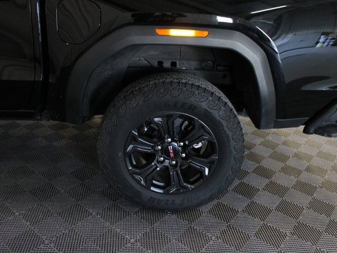 Used 2024 GMC Canyon Elevation w/ Convenience Package image 8