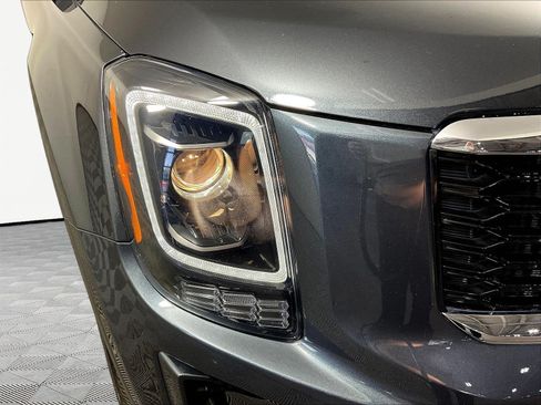 Used 2022 Kia Telluride LX AWD/4WD image 32