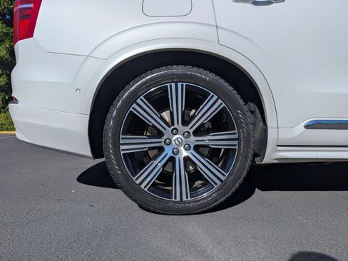 Used 2023 Volvo XC90 B6 Ultimate w/ Lounge Package AWD/4WD image 28