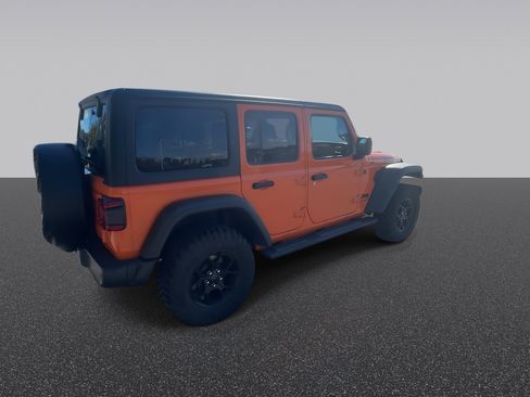 Used 2025 Jeep Wrangler Unlimited Sport AWD/4WD image 9