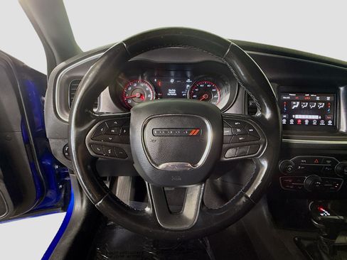 Used 2020 Dodge Charger SXT w/ Blacktop Package RWD image 13