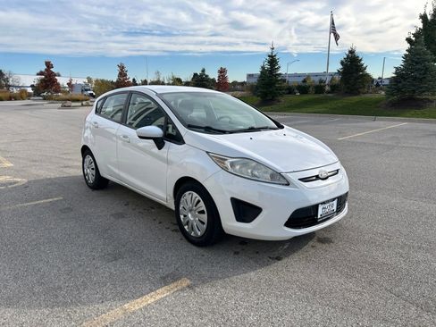 Used 2012 Ford Fiesta SE image 7