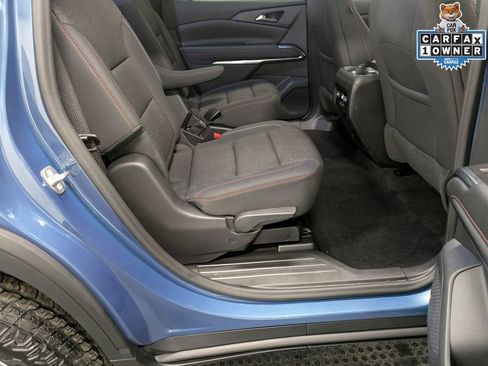 Used 2024 Chevrolet Traverse Z71 AWD/4WD image 26