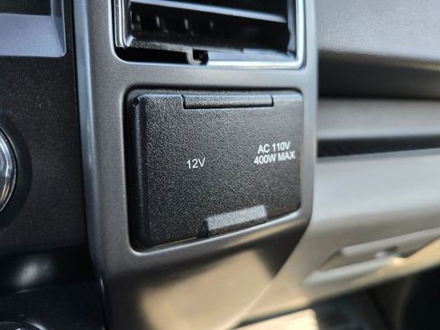 Used 2019 Ford F150 XLT w/ Equipment Group 302A Luxury image 32