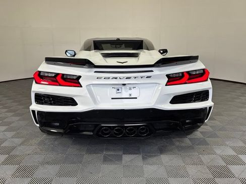 Used 2024 Chevrolet Corvette Stingray Premium Cpe w/ Z51 Performance Package RWD image 33