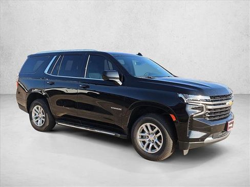Used 2024 Chevrolet Tahoe LT image 3