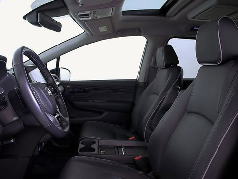 Used 2024 Honda Odyssey Elite image 23