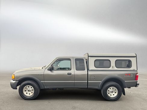 Used 2004 Ford Ranger FX4 AWD/4WD image 2