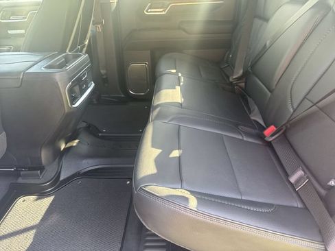 Used 2024 GMC Sierra 1500 Denali AWD/4WD image 26