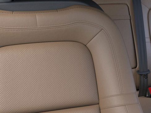 New 2023 Lincoln Corsair Reserve w/ Equipment Group 202A image 16