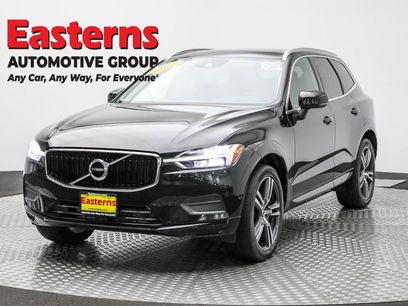 Used 2019 Volvo XC60 T5 Momentum w/ Multimedia Package