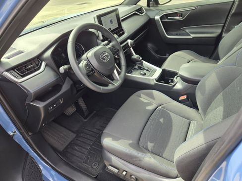 Used 2024 Toyota RAV4 SE AWD/4WD image 14