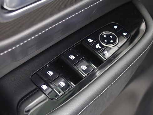 New 2025 INFINITI QX80 Luxe image 20