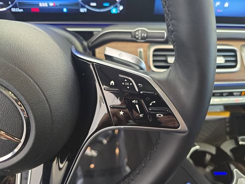 Certified 2025 Mercedes-Benz GLE 350 4MATIC image 21