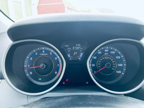 Used 2012 Hyundai Elantra GLS w/ Preferred Pkg 3 image 5