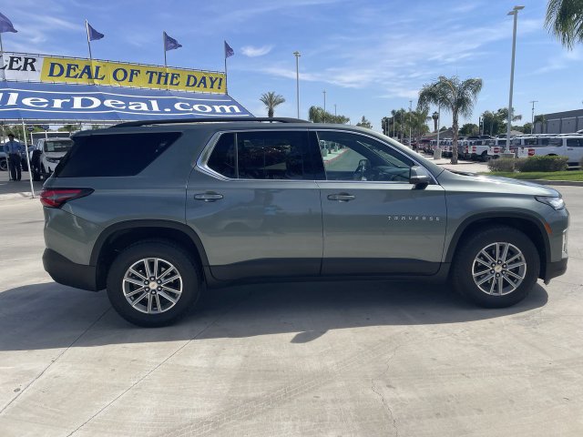 Used 2023 Chevrolet Traverse LT w/ LPO, Floor Liner Package AWD/4WD image 9