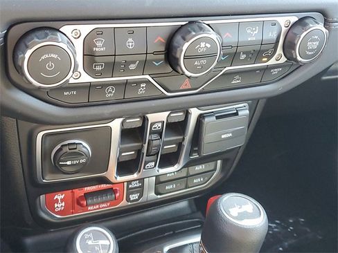 New 2026 Jeep Wrangler Unlimited Rubicon image 26