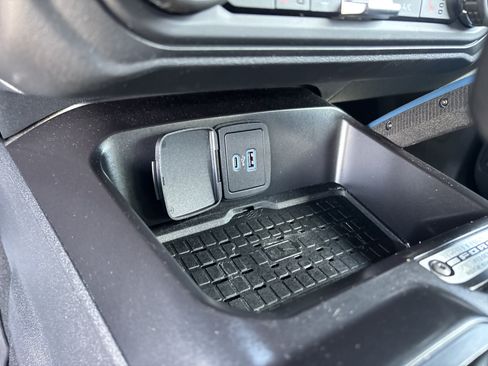 Used 2024 Ford Bronco Wildtrak AWD/4WD image 16