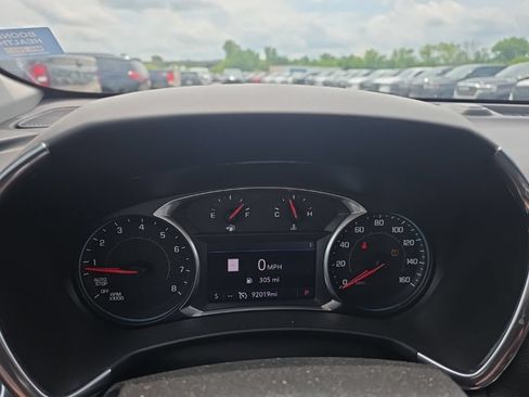 Used 2019 Chevrolet Equinox LT FWD image 11