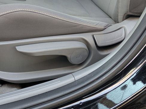 Certified 2023 Hyundai Elantra SEL w/ Convenience Package image 20