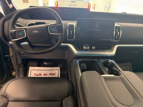 New 2027 Ford Expedition Max Platinum w/ Stealth Performance Package AWD/4WD image 16