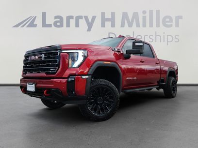 Used 2025 GMC Sierra 2500 AT4 w/ AT4 Premium Plus Package