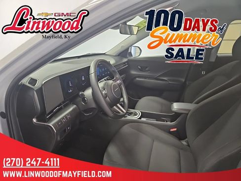 Used 2024 Hyundai Kona SEL FWD image 12
