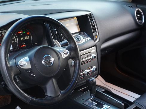 Used 2014 Nissan Maxima 3.5 SV w/ Sport Package image 6